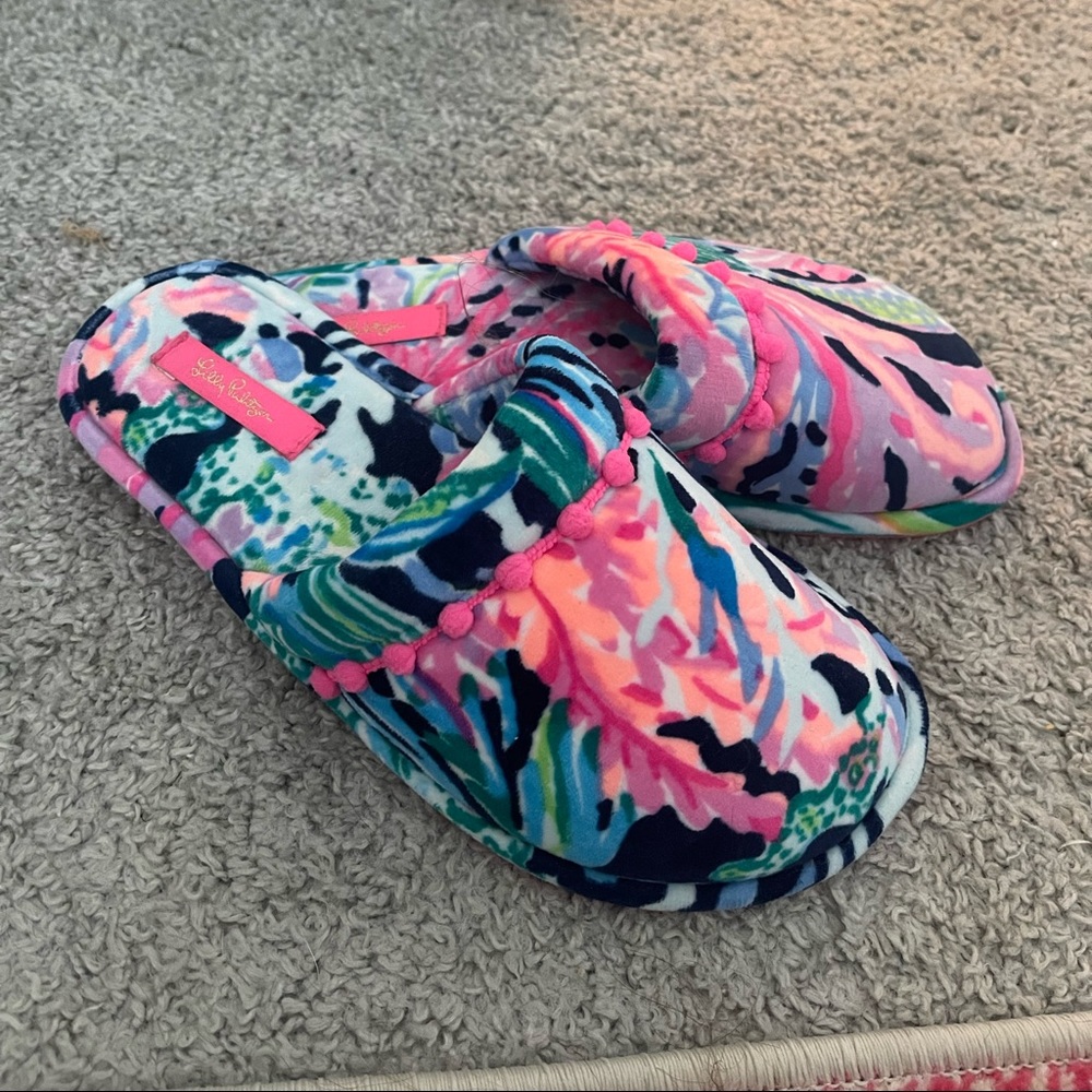 Lilly Pulitzer bedroom shoes